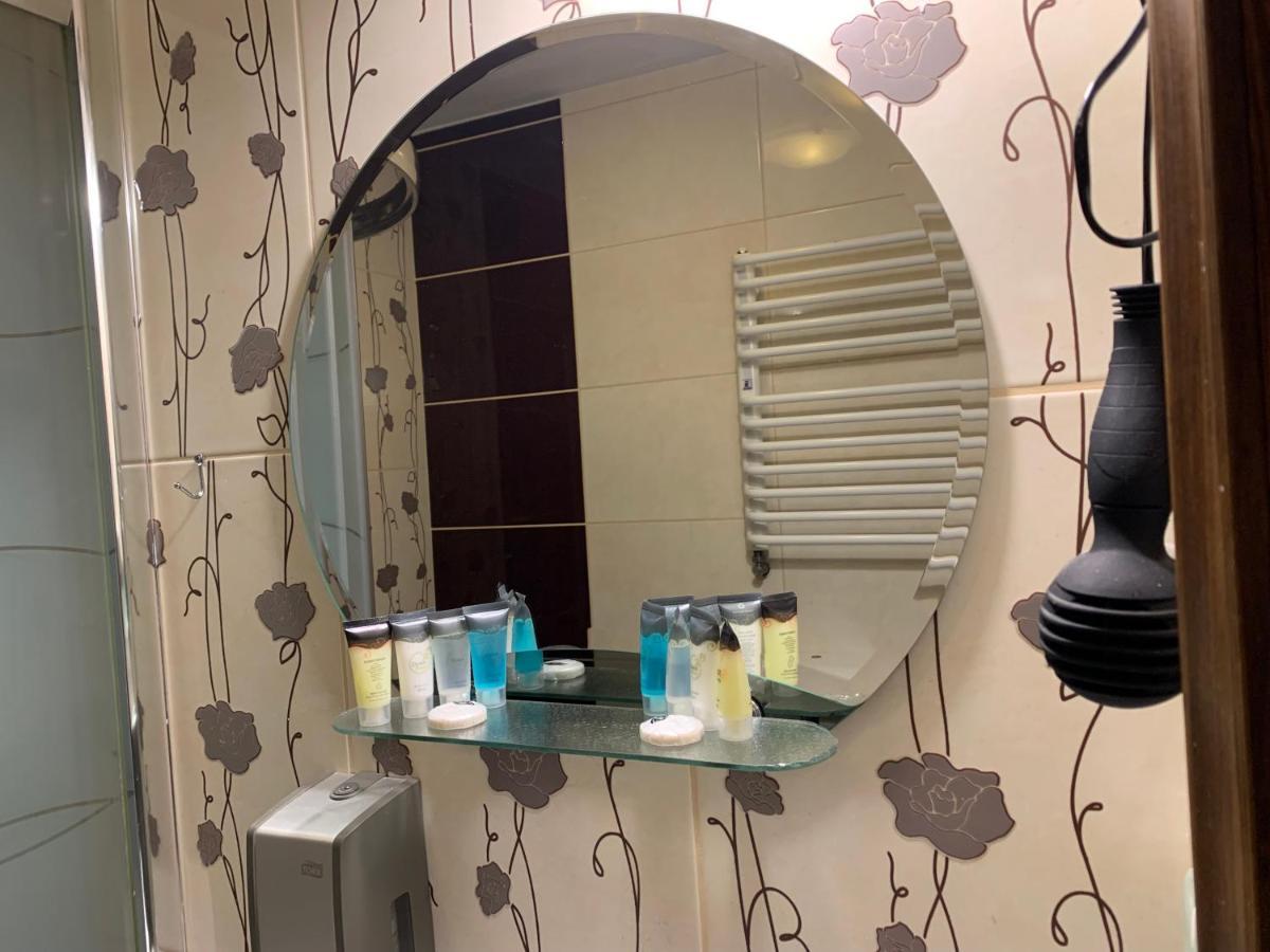 Hotel Tyrol I Restauracja Zycie Gruzji Osielsko 외부 사진