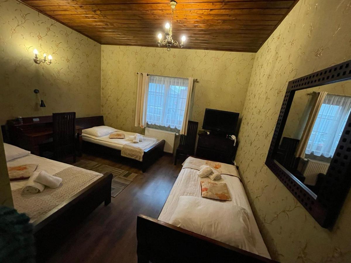 Hotel Tyrol I Restauracja Zycie Gruzji Osielsko 외부 사진